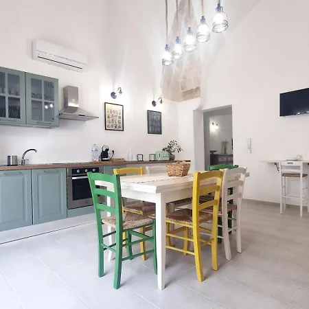 Le Dimore Di Nonna Nina By Salento Affitti Taviano (Lecce)